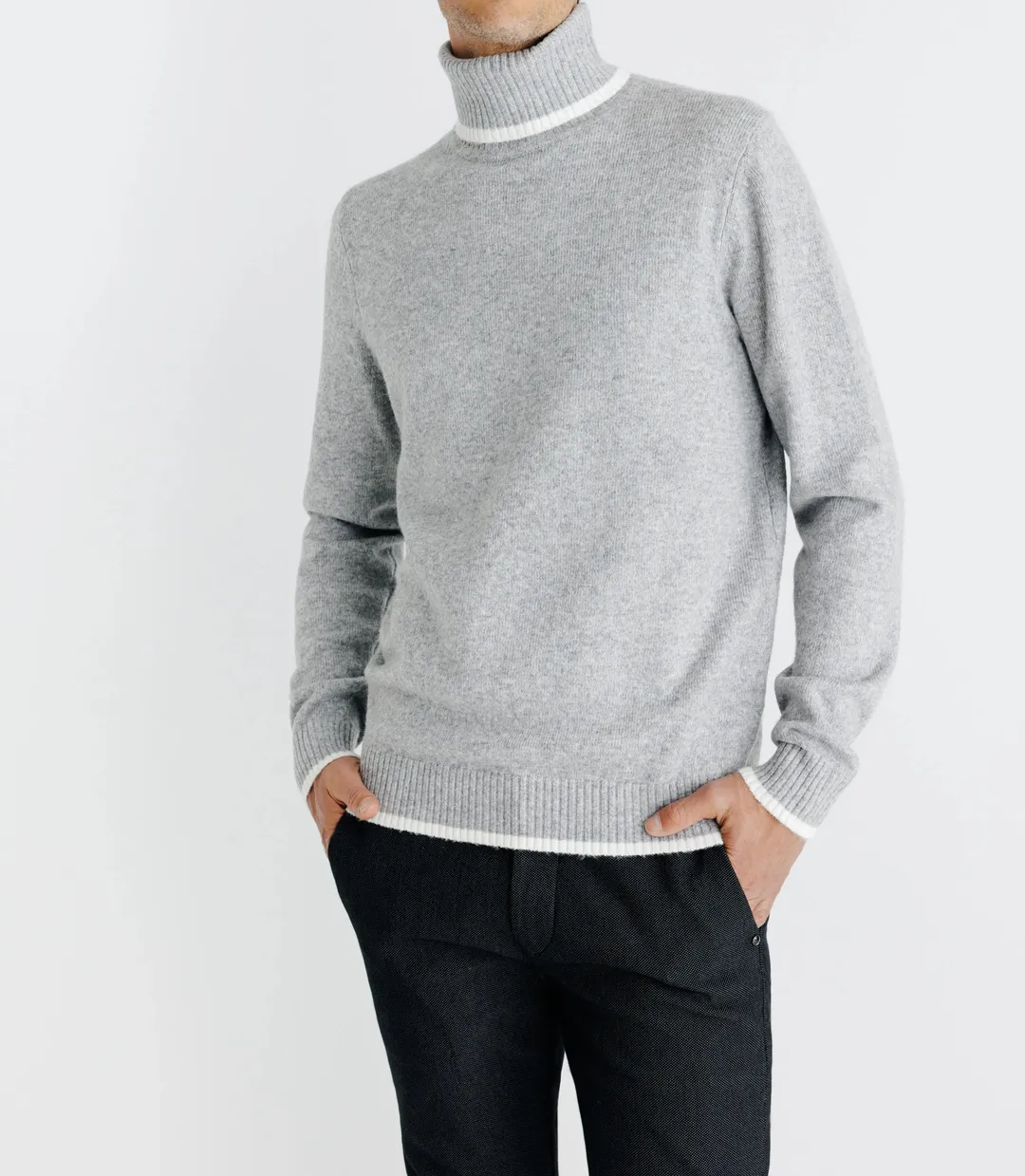IZAC - Pull col roulé gris
