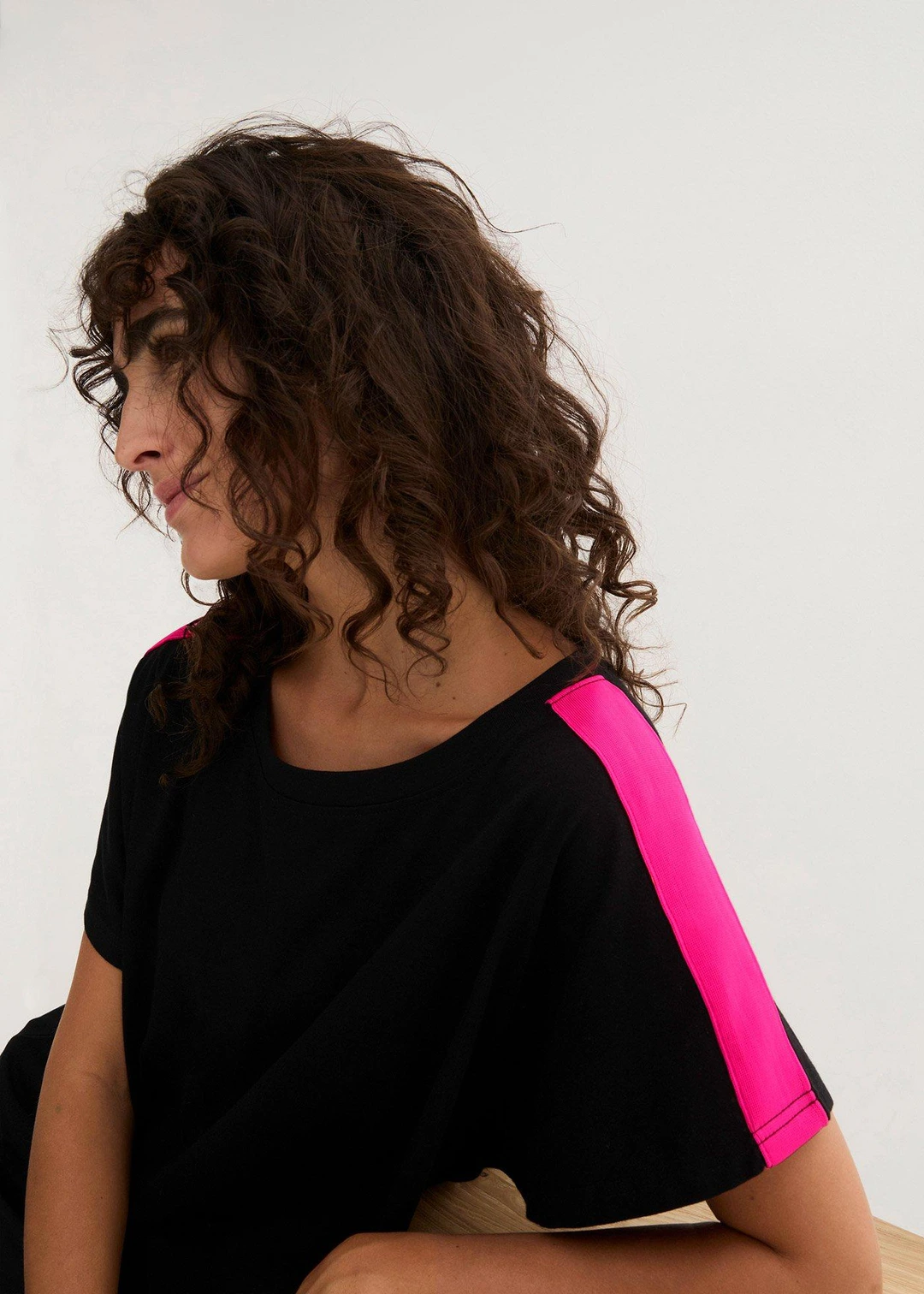 T-shirt 100% coton avec galon fluo - 3