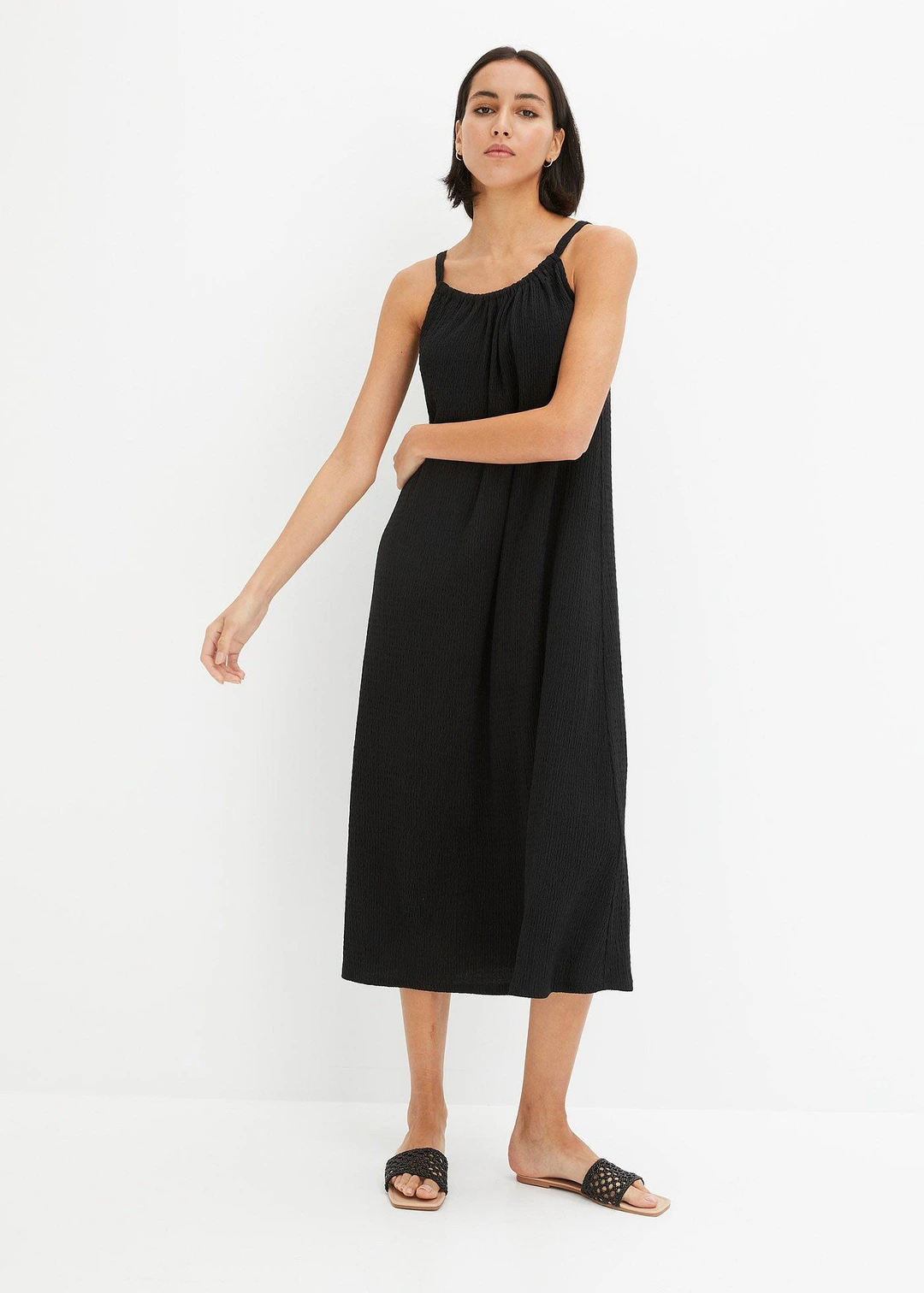 Robe légère à bretelles en crêpe - 2