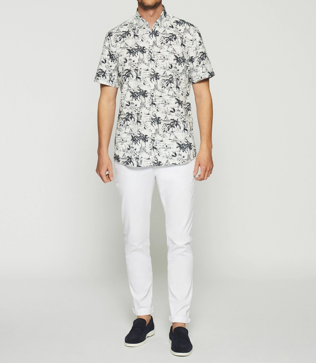 IZAC - Chemise à imprimé palmier manches courtes blanche et marine KAMILLE