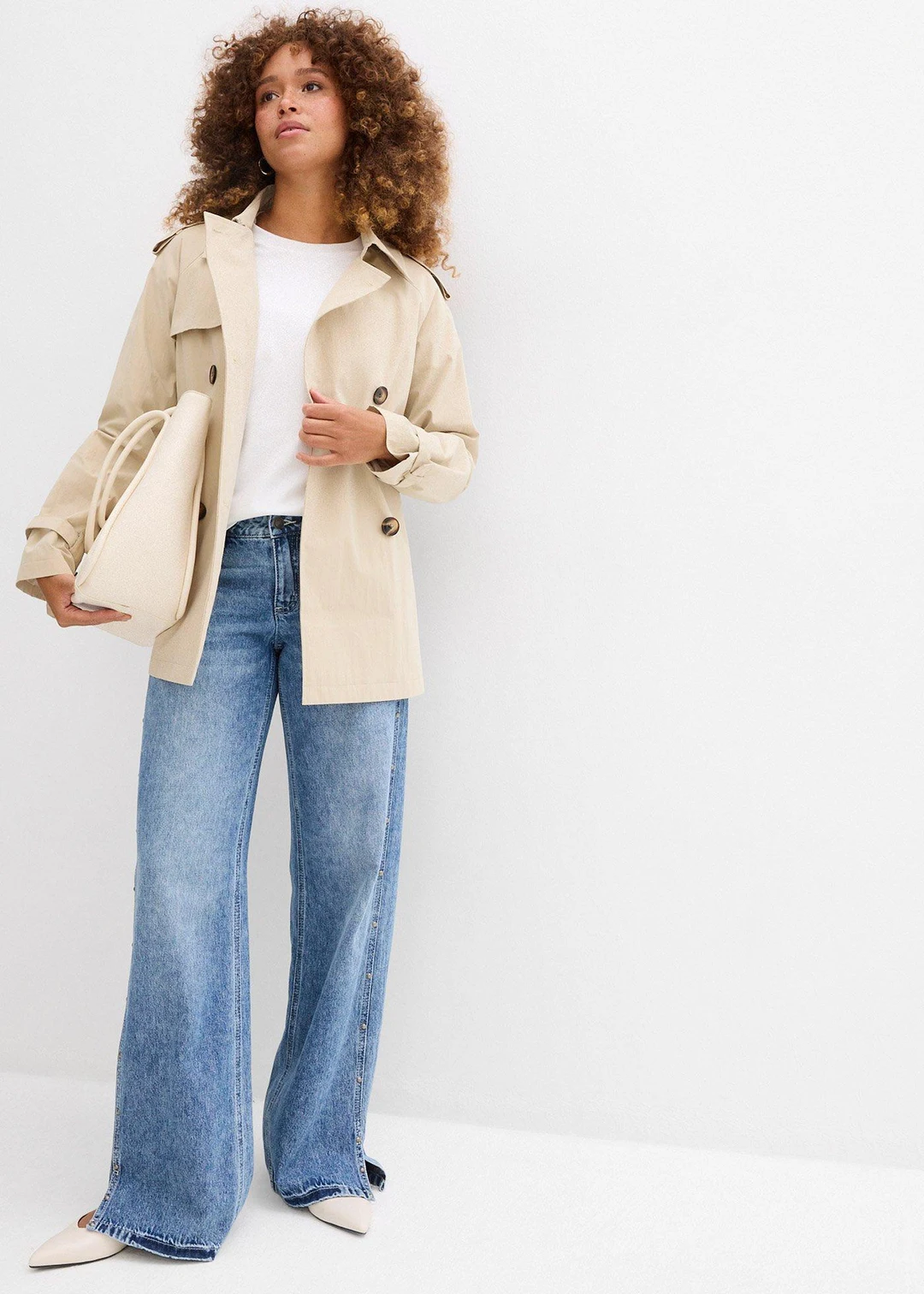 Jean droit et ample, taille mi-haute, peu extensible - 2