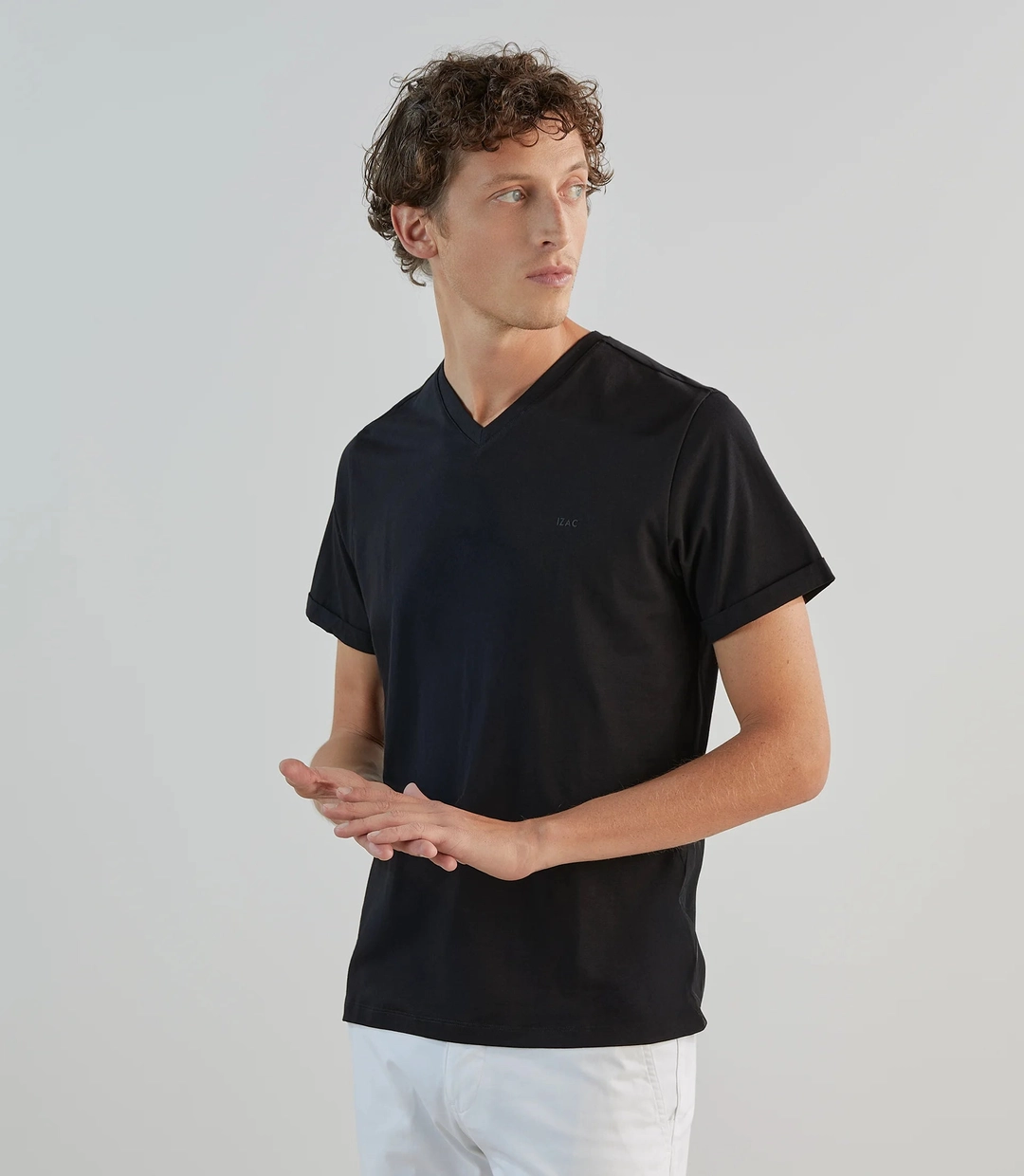 IZAC - T-shirt col V basic noir