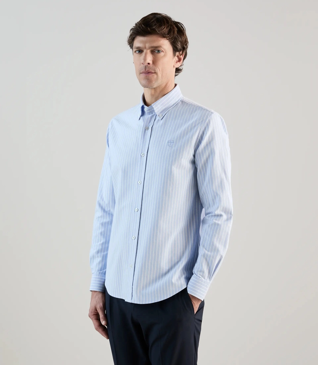 IZAC - Chemise casual avec col boutonné ciel