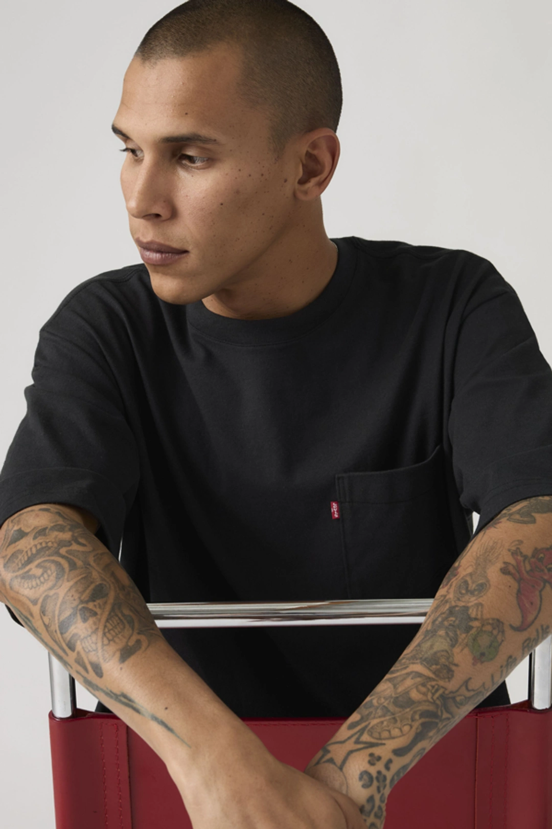 Levi's T Shirt À Poche Manche Mi Longue - Homme - Noir / Jet Black - 2XL - 2