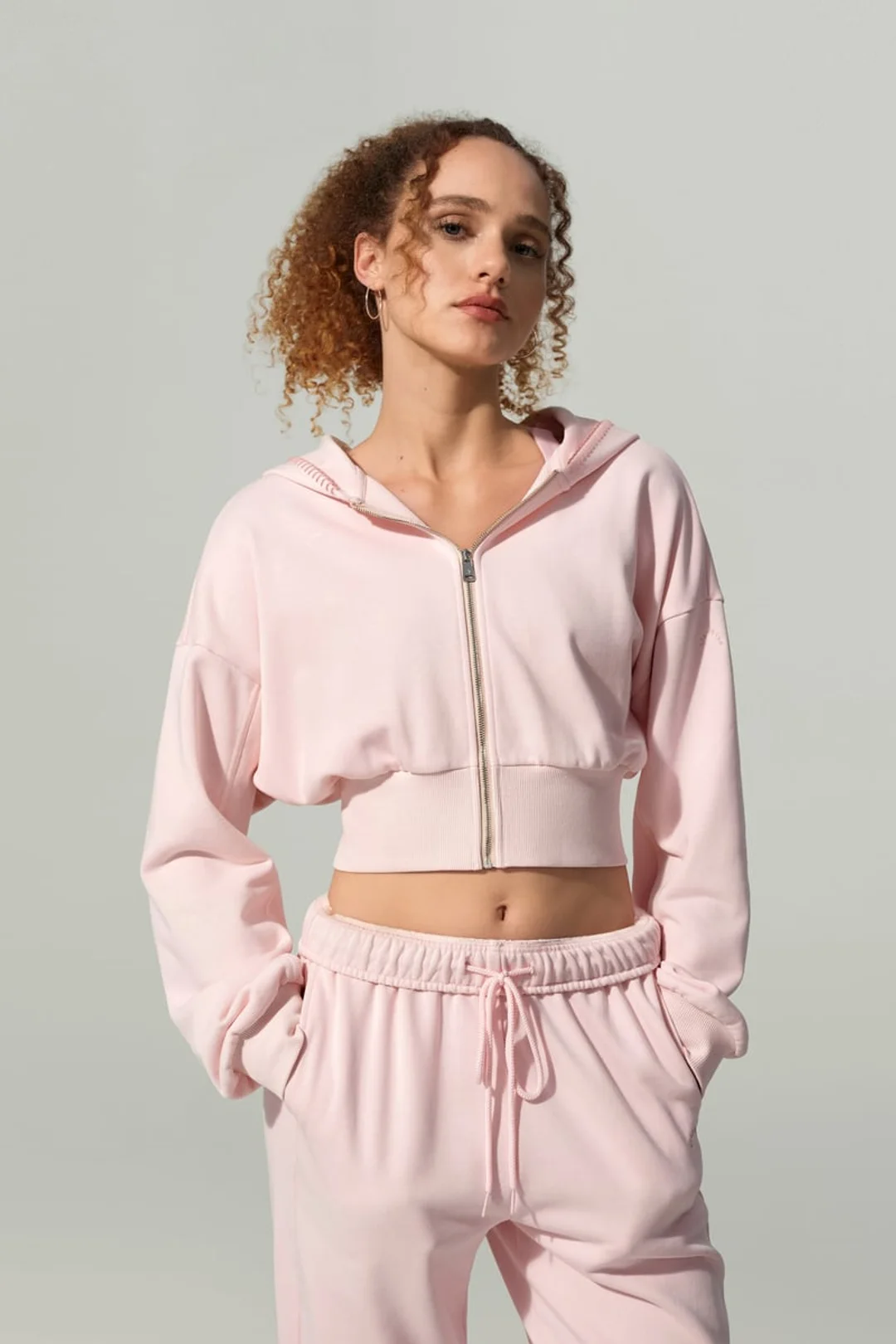 LILYSILK Sweat à Capuche Seamflow Drift Gris Chiné S - Doux, Respirant et Confortable en Soie Mélangée, Coupe Courte