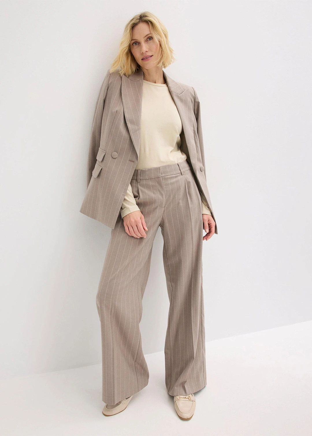 Pantalon large à pinces et rayures tennis - 2