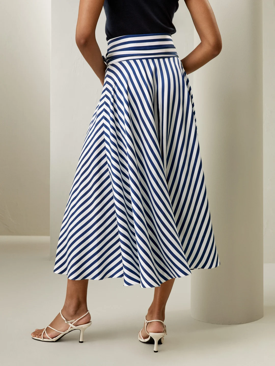 LILYSILK Jupe En Soie Mi Longue Rayures Bleues Jupe Midi, Forme Régulière 100% Soie Pure Doux Pour La Peau Et Respirant 38