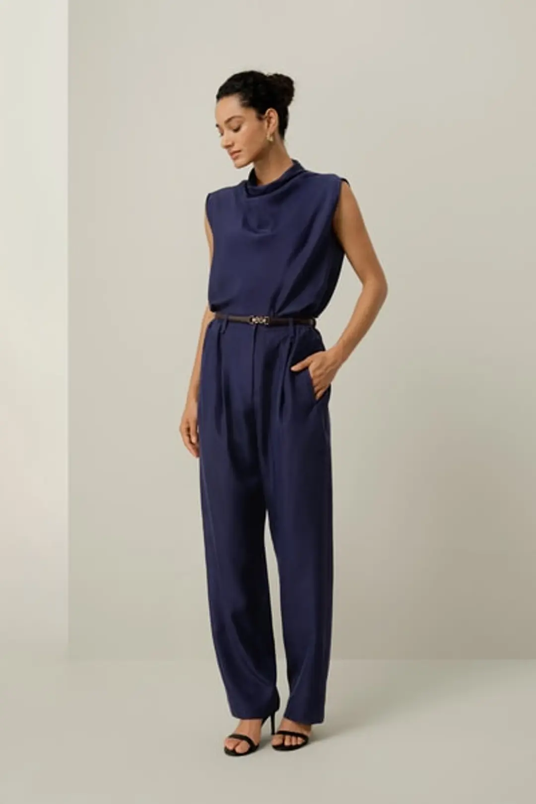 Pantalon Barrel Luxueux en Soie Habotai Lavage Sable pour Femmes