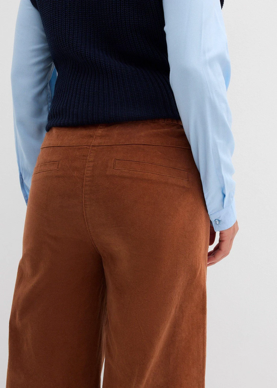 Pantalon en velours côtelé, taille haute élastiquée - 3