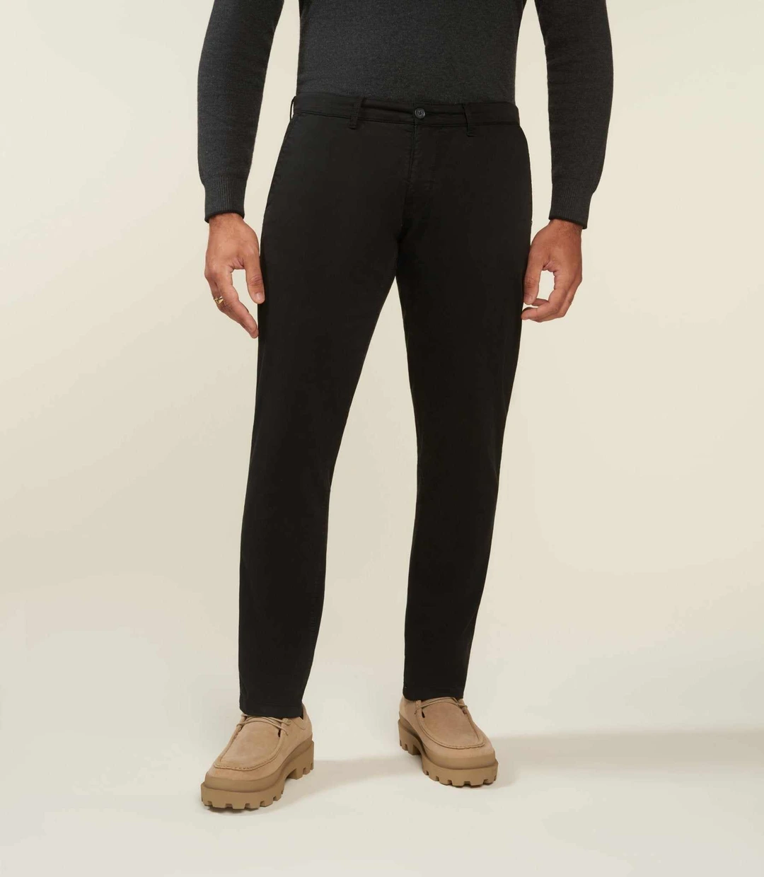 IZAC - Pantalon chino noir VALORBT