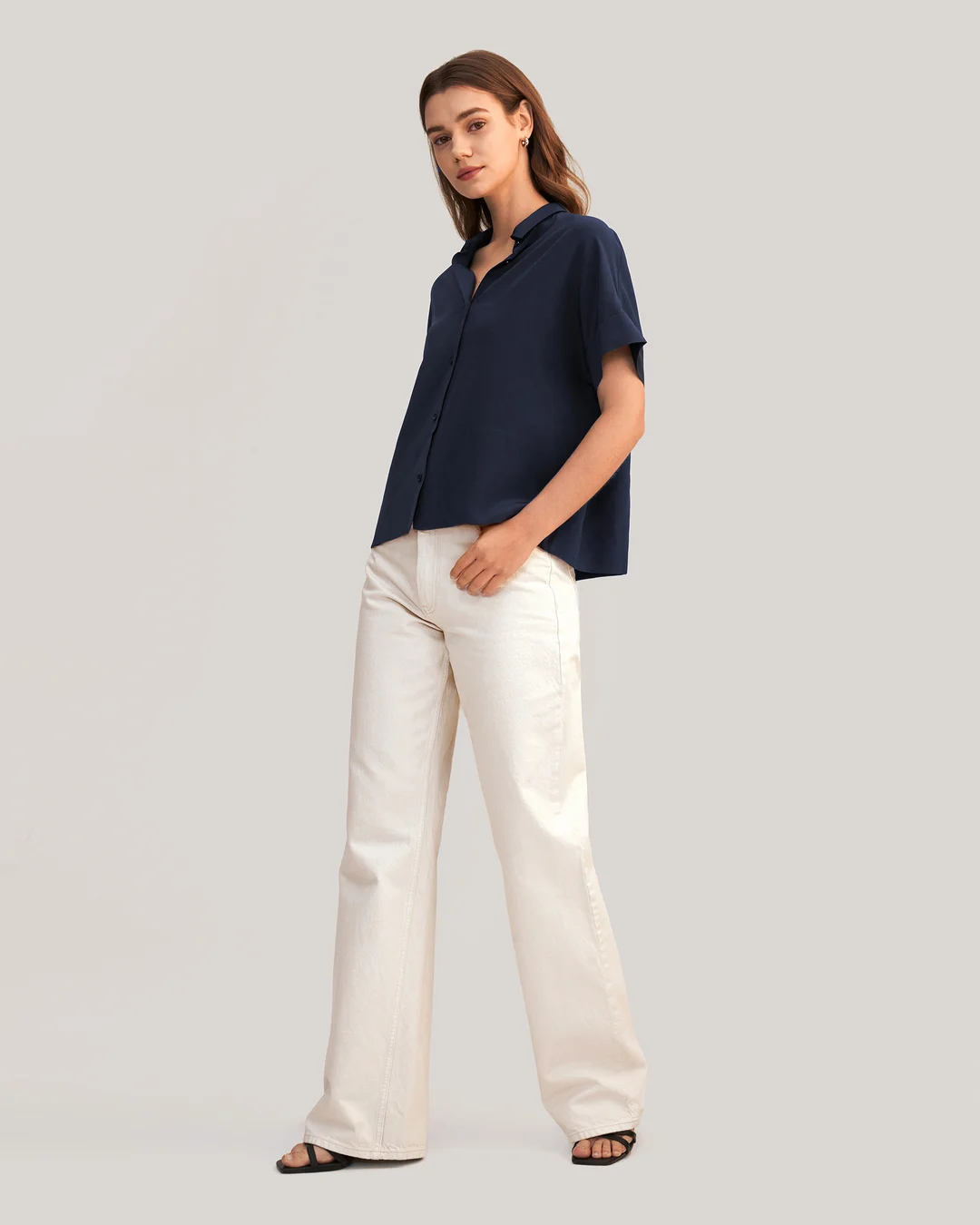 LILYSILK Tee Shirt 100 Soie Femme Manches Courtes, Bouton Classique 100% Soie De Mûrier Léger Et Résistant Aux Rides Chemises