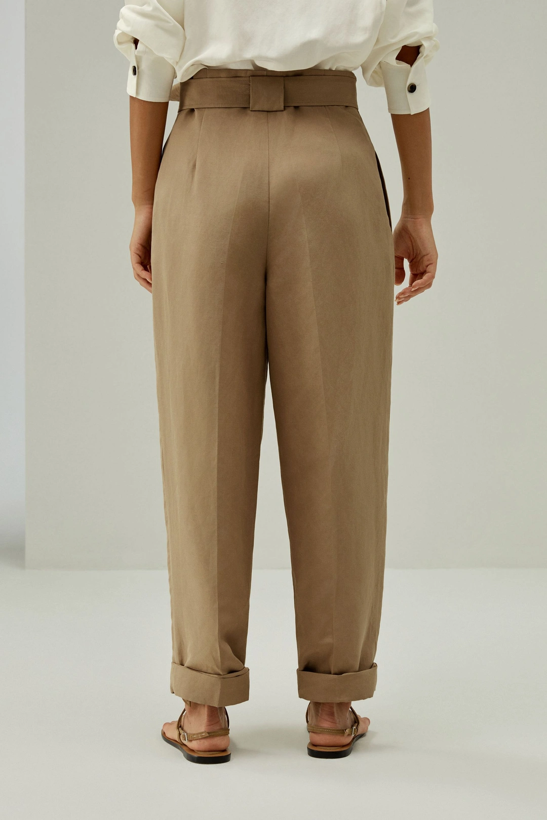 LILYSILK Pantalon Fuselé En Mélange Soie-Lin Pantalon Fuselé À Revers Roulés Mélange Soie-Lin Texture Luxueuse Style Moderne Chêne 40