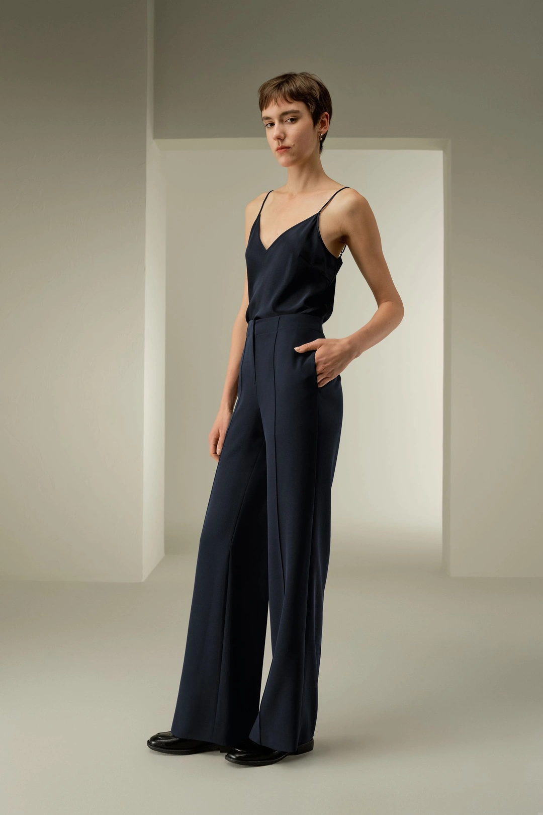 LILYSILK Pantalon Femme En Soie Coupe Flatteuse Soie De Mûrier De Haute Qualité Mettant En Valeur La Féminité Confortable Brillant Lisse Doux Noir 40