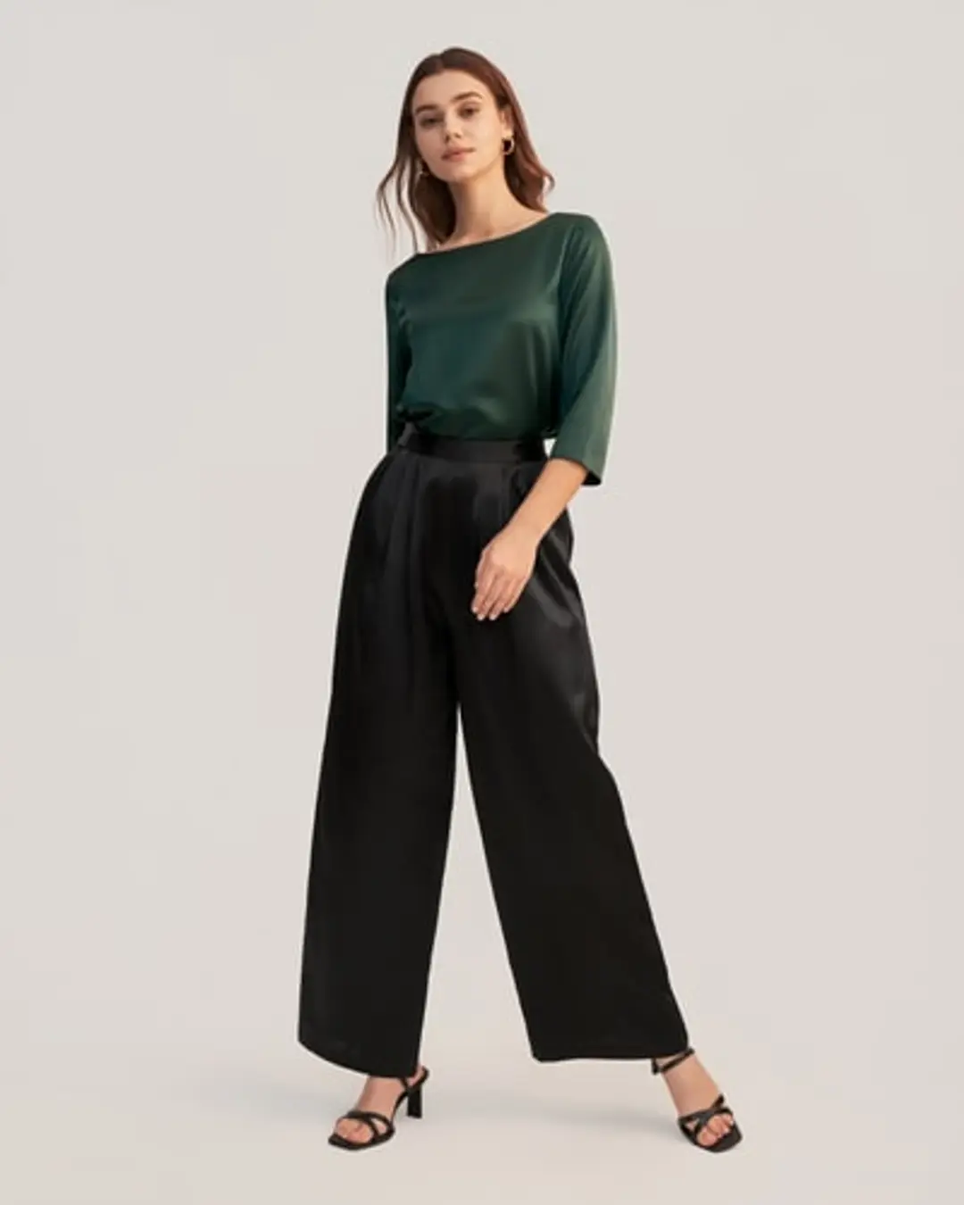 Pantalon taille haute en soie plissée pour femme