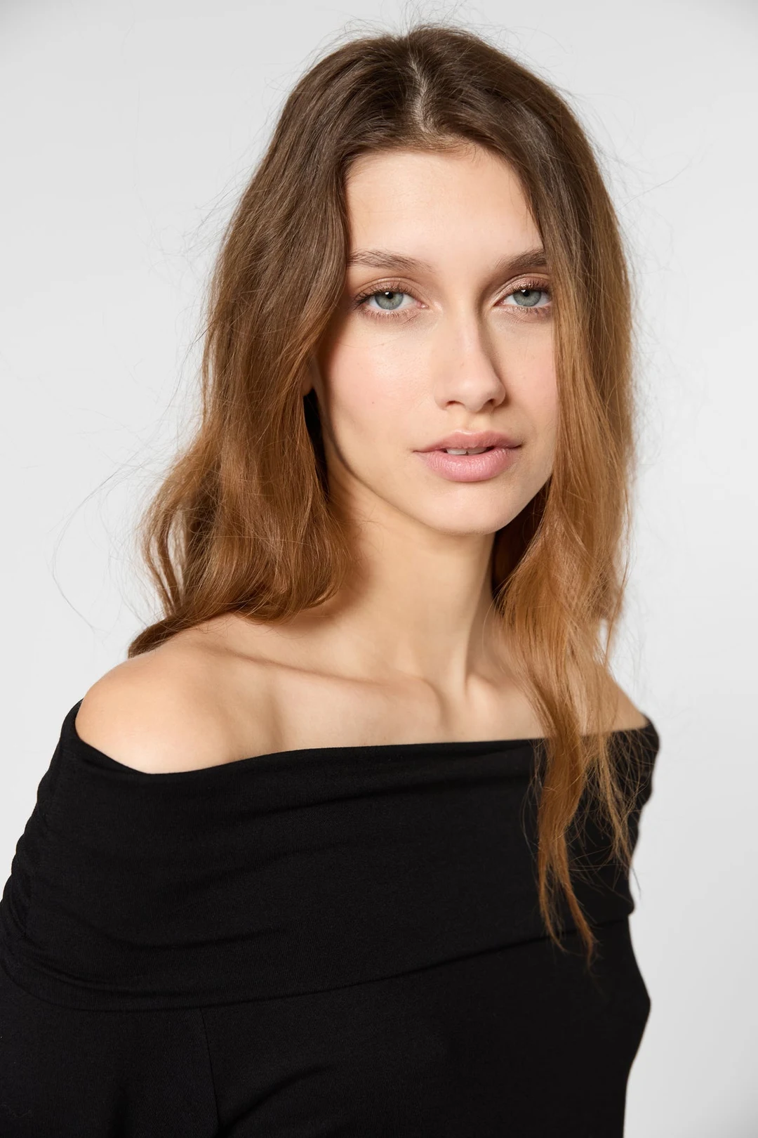 T-shirt échancré - GERARDINE - Noir