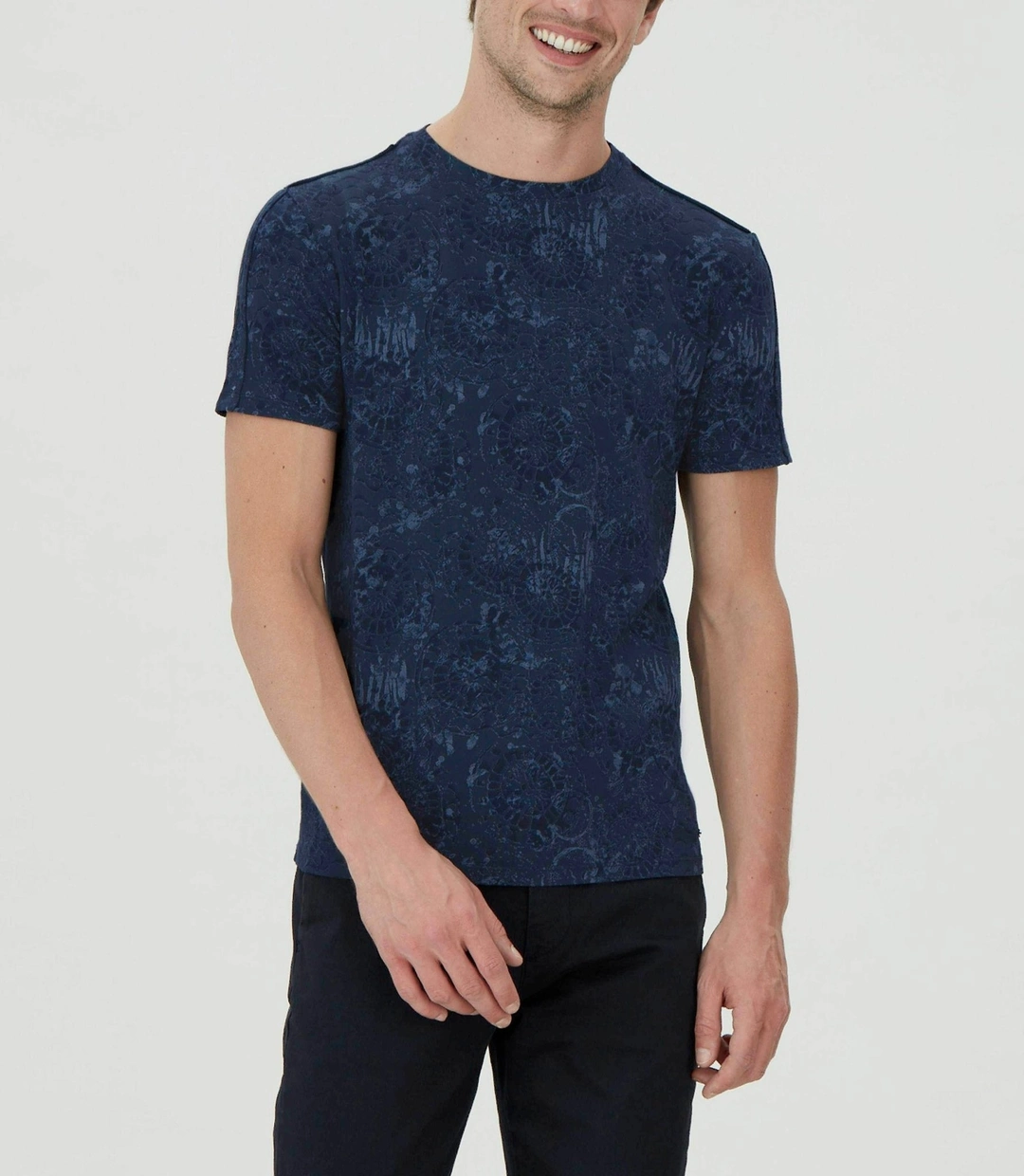 IZAC - T-shirt imprimé marine ''Clarys''