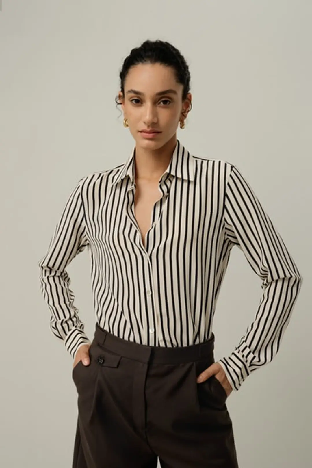 Chemise Rayée en Soie Crêpe de Chine - Élégante et Respirante