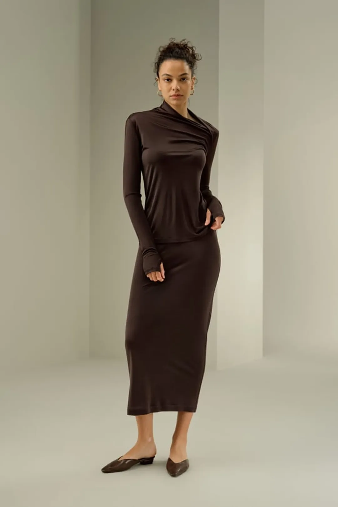 LILYSILK Top En Soie Femme Indispensable Dans Une Garde-Robe Soie De Mûrier Sophistiqué Et Élégant Qui Épouse Délicatement Vos Courbes Cacao L