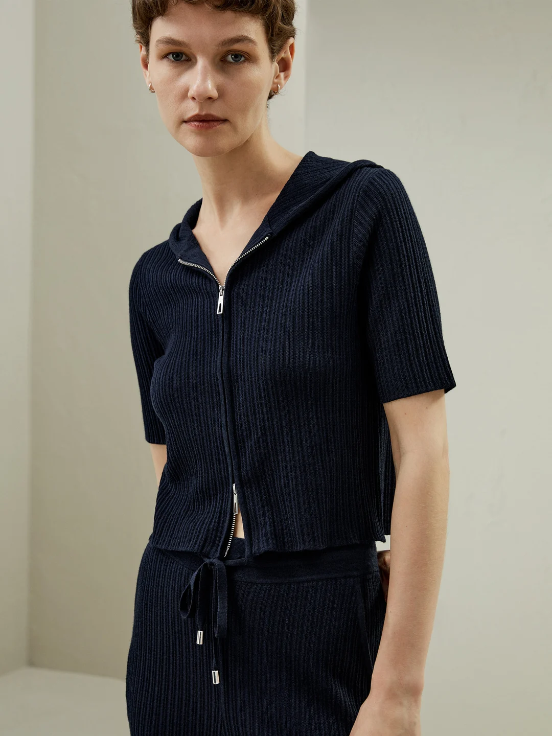LILYSILK Pull Manches Courtes Femme Bleu Marine Double Fermeture Éclair Laine Et Soie Élégance Intemporelle Et Style Sophistiqué M