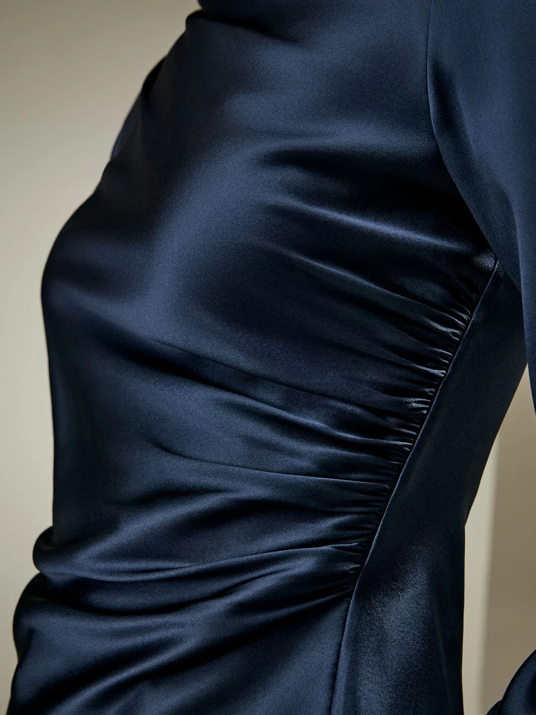 LILYSILK Chemisier En Soie Col Semi-Haut Soie De Haute Qualité Élégance Sans Effort Léger Et Résistant Aux Rides Bleu Marine 38