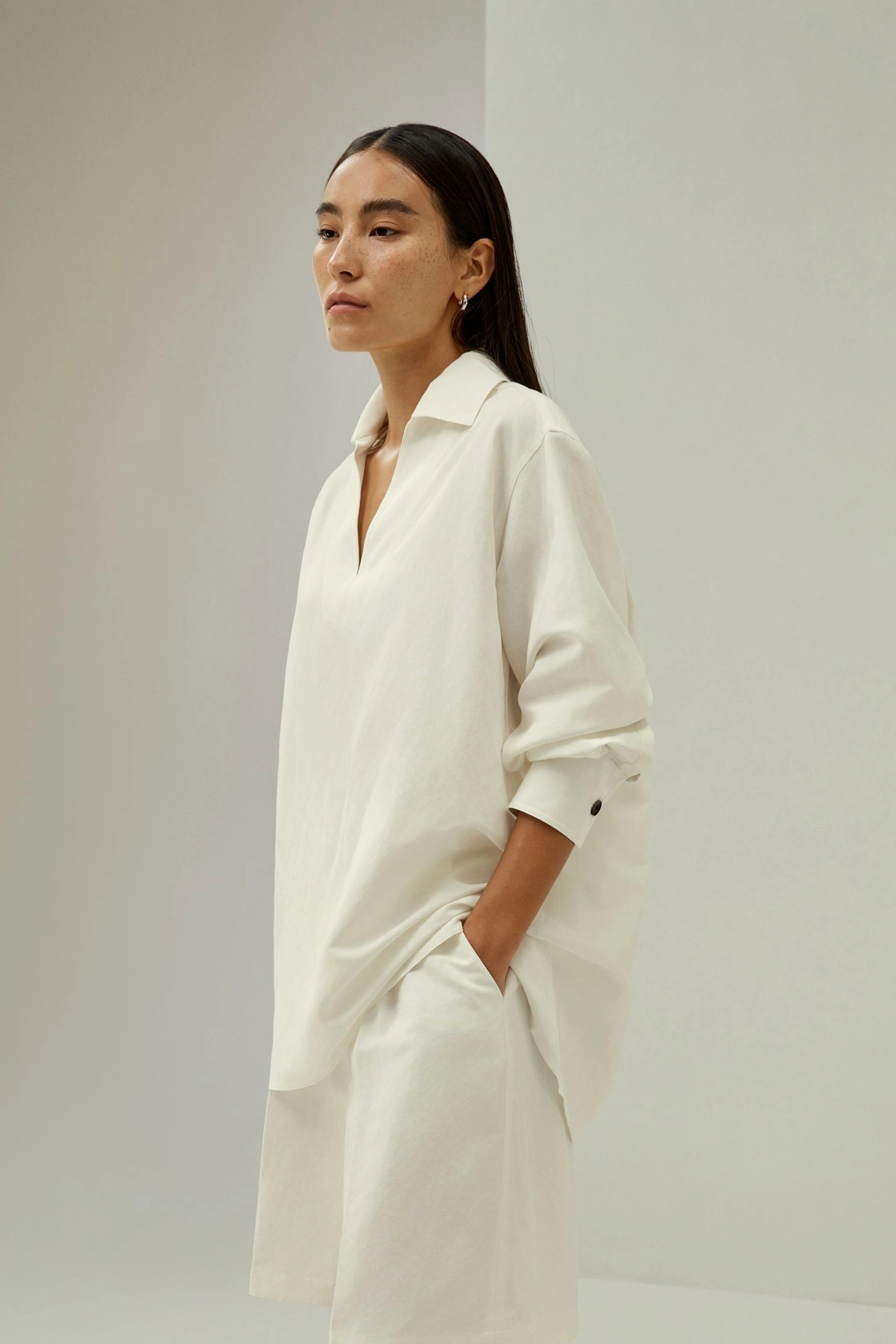LILYSILK Chemisier En Soie-Lin Épaules Mi-Longues Soie Et Lin Un Design Intemporel Mais Moderne Facile À Assortir Blanc Naturel M