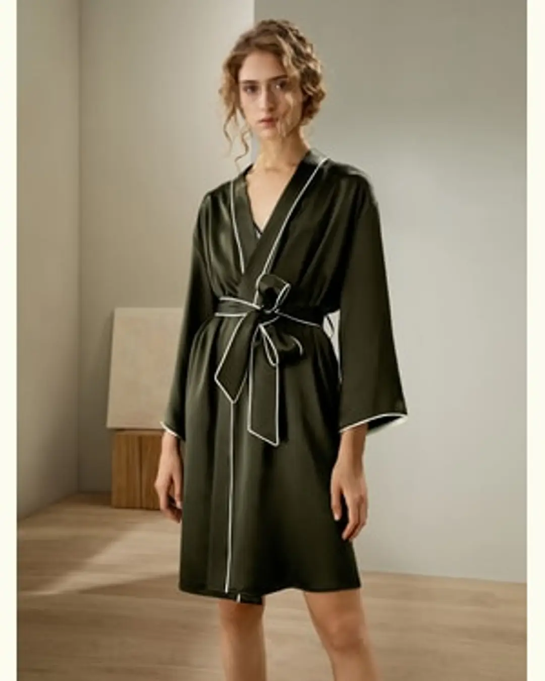 LILYSILK Robe De Chambre Soie Olive Foncée Manches Trois-Quarts 100% Soie Naturelle Sans Produits Chimiques Nocifs L