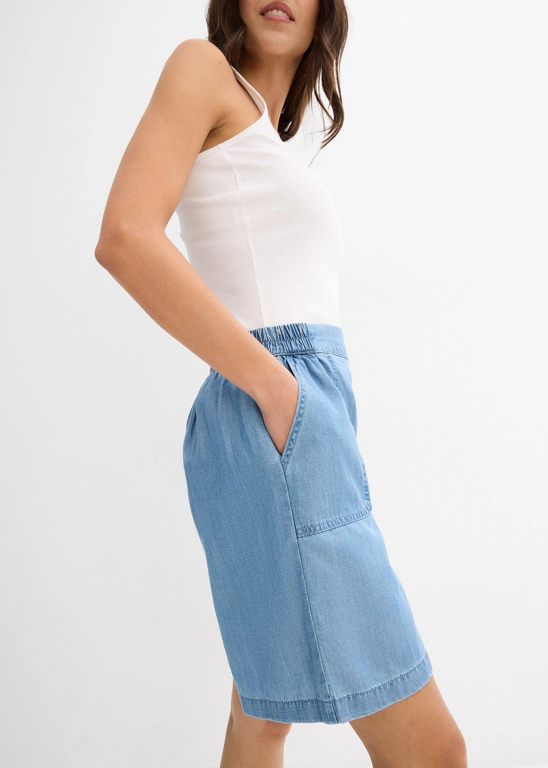 Short à taille élastiquée, avec du lin rafraîchissant - 3