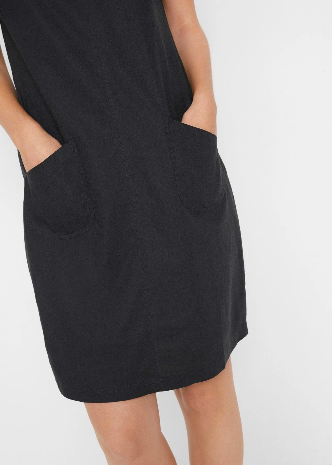 Robe courte en lin majoritaire