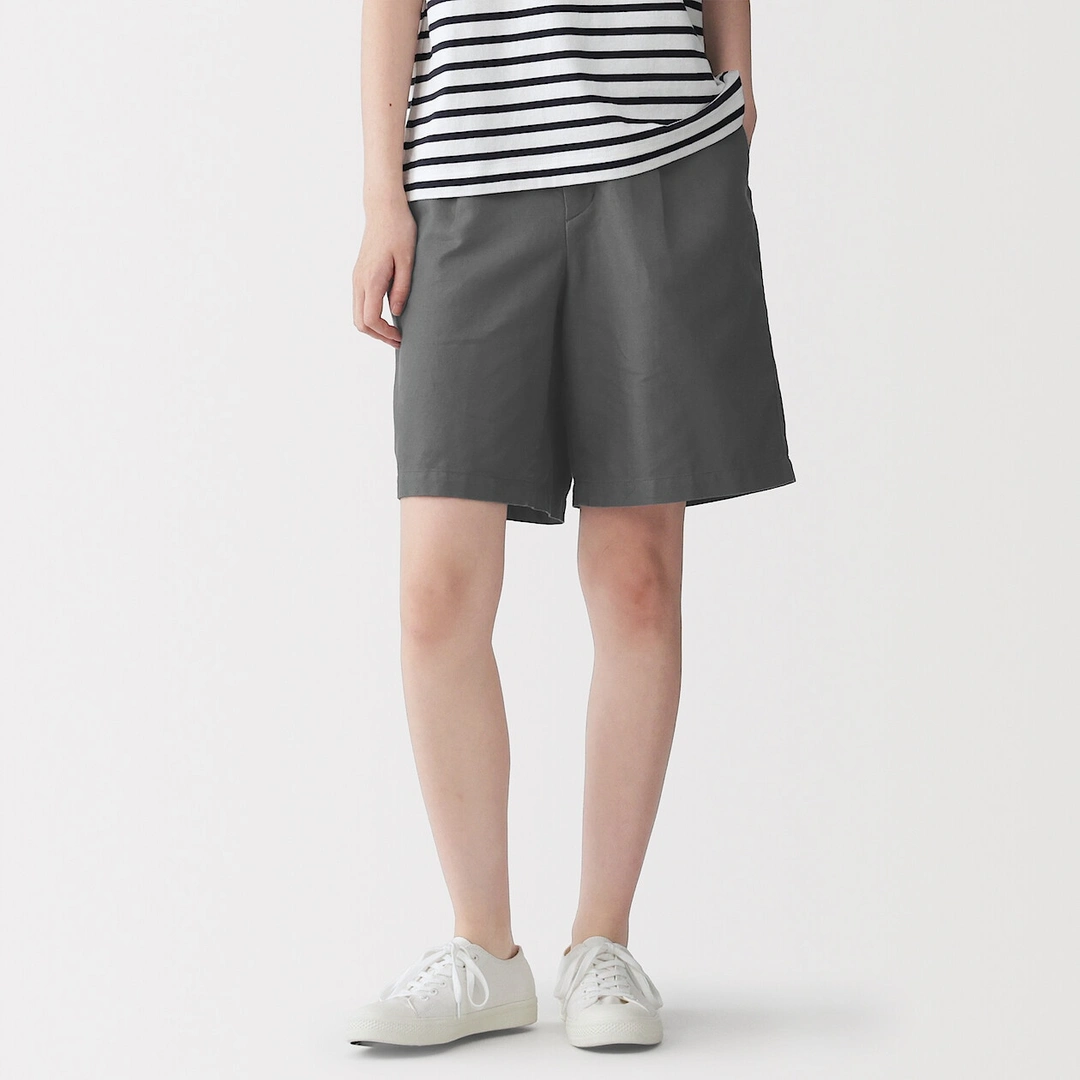 Short en sergé de mélange de chanvre pour femme