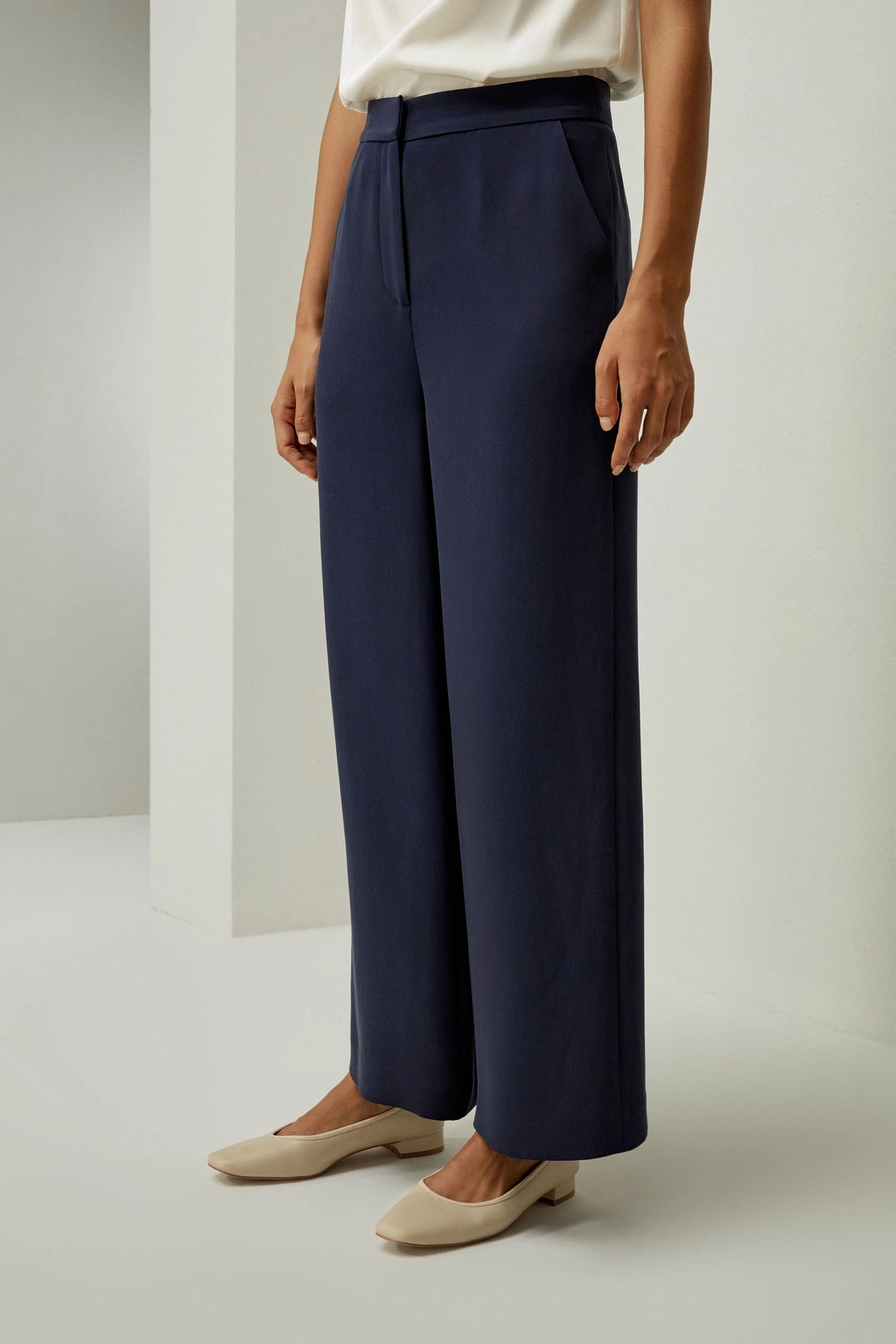 LILYSILK Pantalon En Soie La Coupe Droite Soie De Haute Qualité Mettant En Valeur La Féminité Modèle Classique Bleu Royal 48