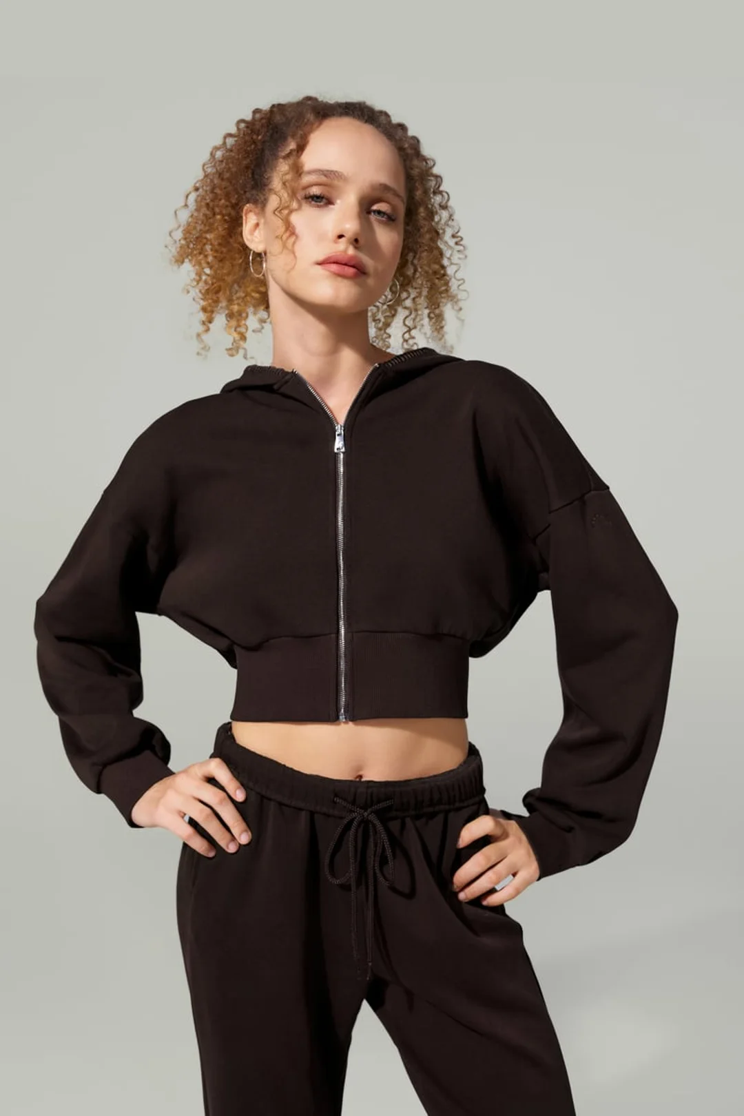 LILYSILK Sweat à Capuche Seamflow Drift Gris Chiné S - Doux, Respirant et Confortable en Soie Mélangée, Coupe Courte