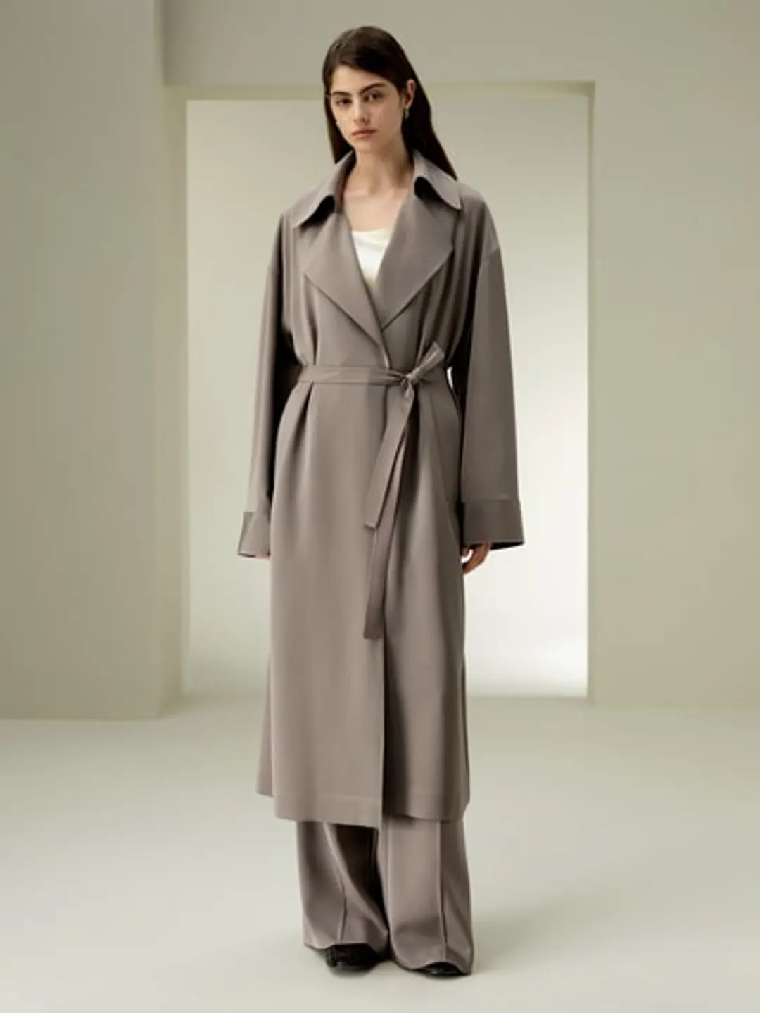 LILYSILK Manteau Long Oversize Le Manteau Indispensable Soie De Mûrier De Haute Qualité Un Style Minimaliste Simple Et Classique Noir S