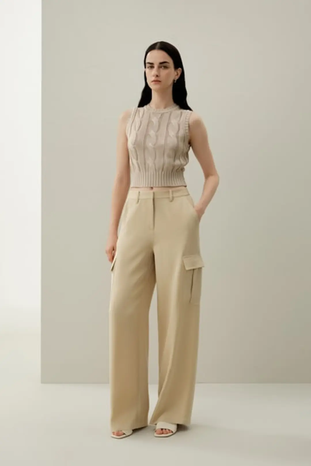Pantalon Cargo en Crêpe de Soie Jambes Larges de Luxe pour Femmes
