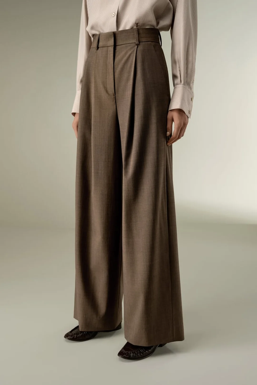 LILYSILK Pantalon Plissé Soie-Laine Havane T44 - Chic & Confortable