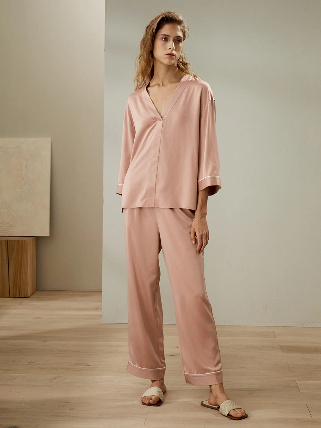 LILYSILK Pyjama En Soie Pour Femme Rose Col En V Taille Mi-Haute 100% Soie Pure Maintient L'Hydratation Pour Mieux Dormir S