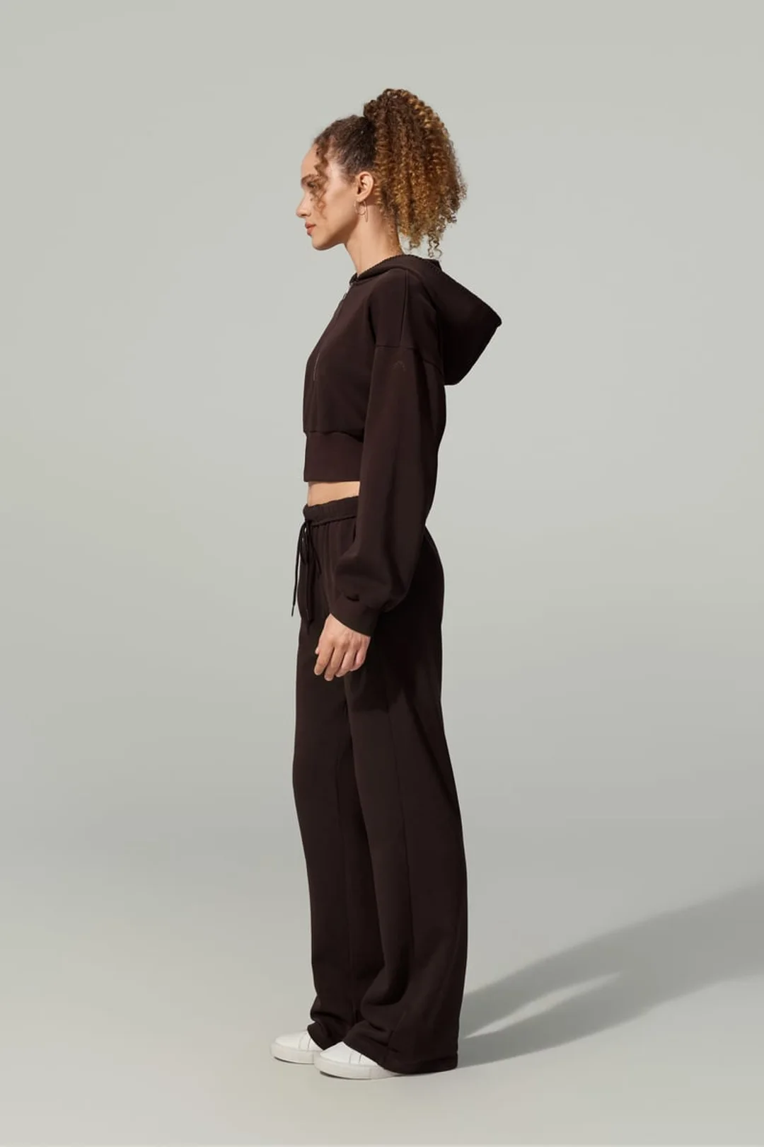 LILYSILK Pantalon Seamflow Stride Noir S - Confort Soyeux SILKERRY , Coupe Droite Ajustée, Poches Latérales, Idéal Détente