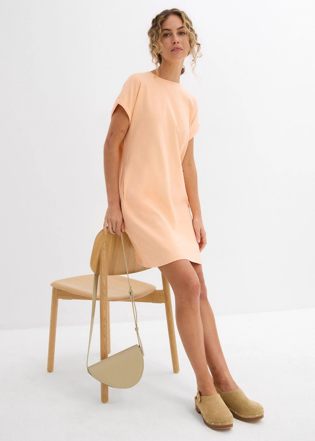 Robe courte en interlock épais