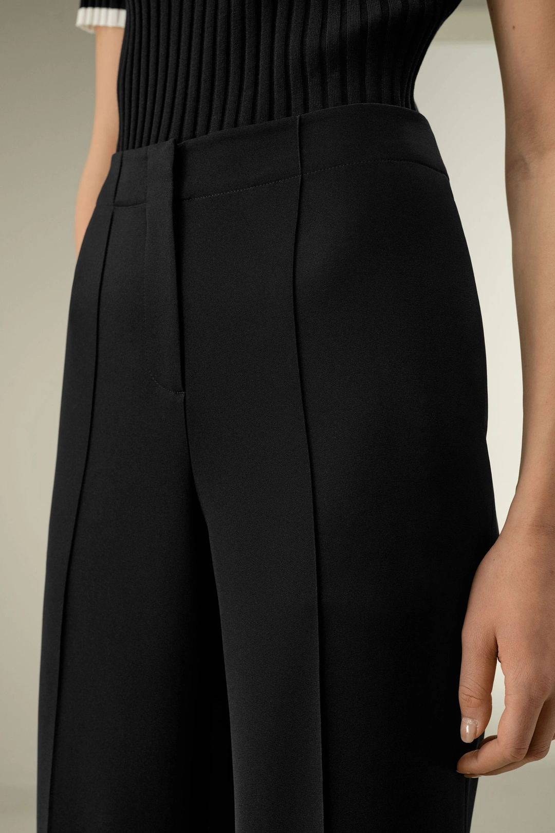 LILYSILK Pantalon Femme En Soie Coupe Flatteuse Soie De Mûrier De Haute Qualité Mettant En Valeur La Féminité Confortable Brillant Lisse Doux Noir 40