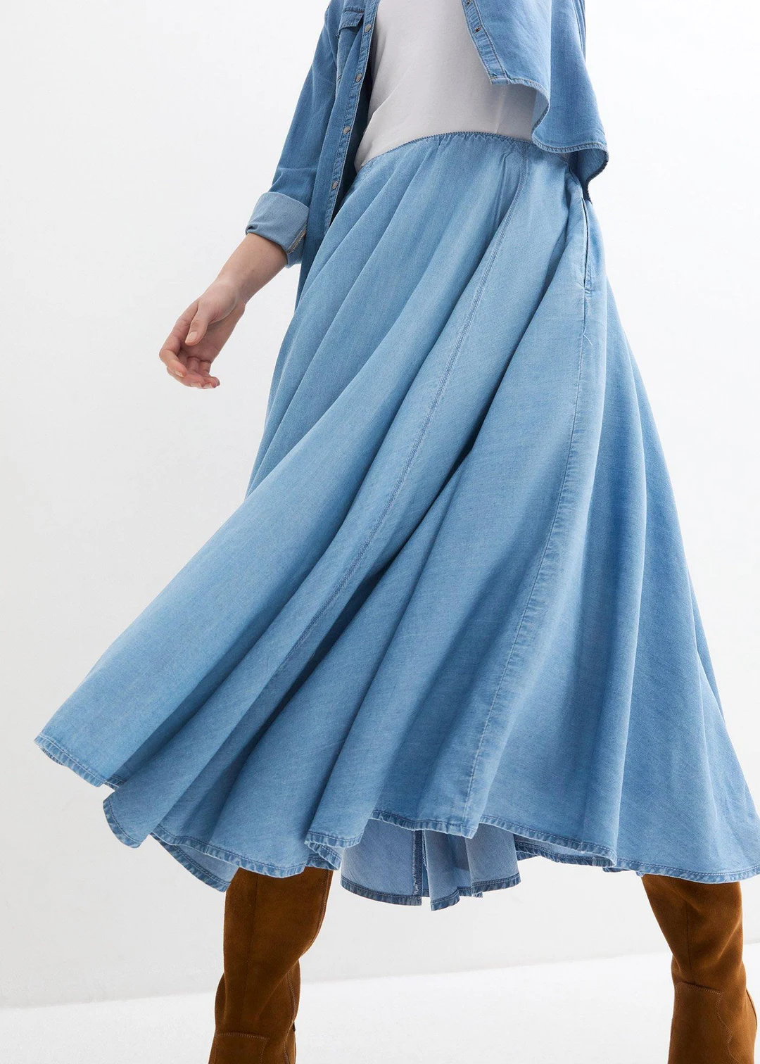 Jupe en jean, taille haute et élastiquée - 3