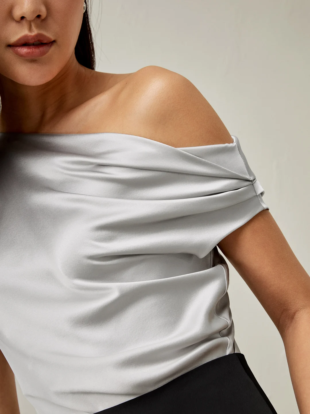 LILYSILK Top Soie Femme Bleu Marine Top À Une Épaule, Collier Bénitier 100 % Soie Charmeuse Léger Et Résistant Aux Rides 46