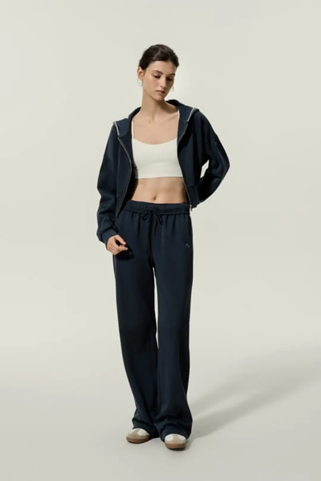 LILYSILK Pantalon Seamflow Stride Noir S - Confort Soyeux SILKERRY , Coupe Droite Ajustée, Poches Latérales, Idéal Détente