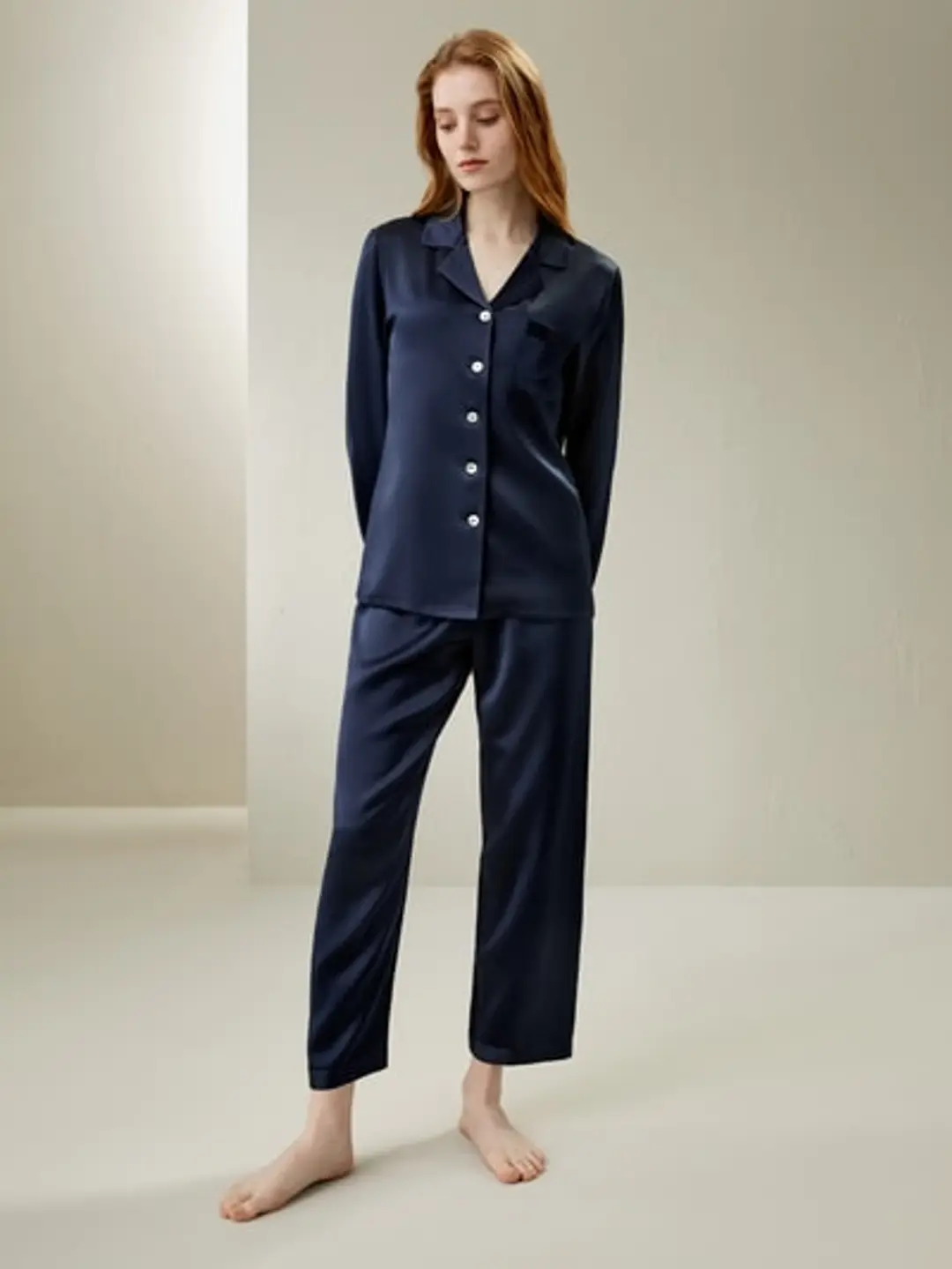 LILYSILK Pyjama Soie Noir Femme Noir Revers Crantés, Boutons Enveloppés De Soie 100% Soie Pure Maintient L'Hydratation Pour Mieux Dormir S
