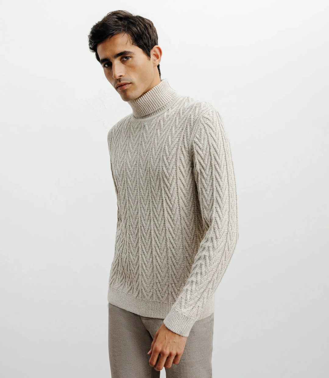 IZAC - Pull col roulé torsadé beige