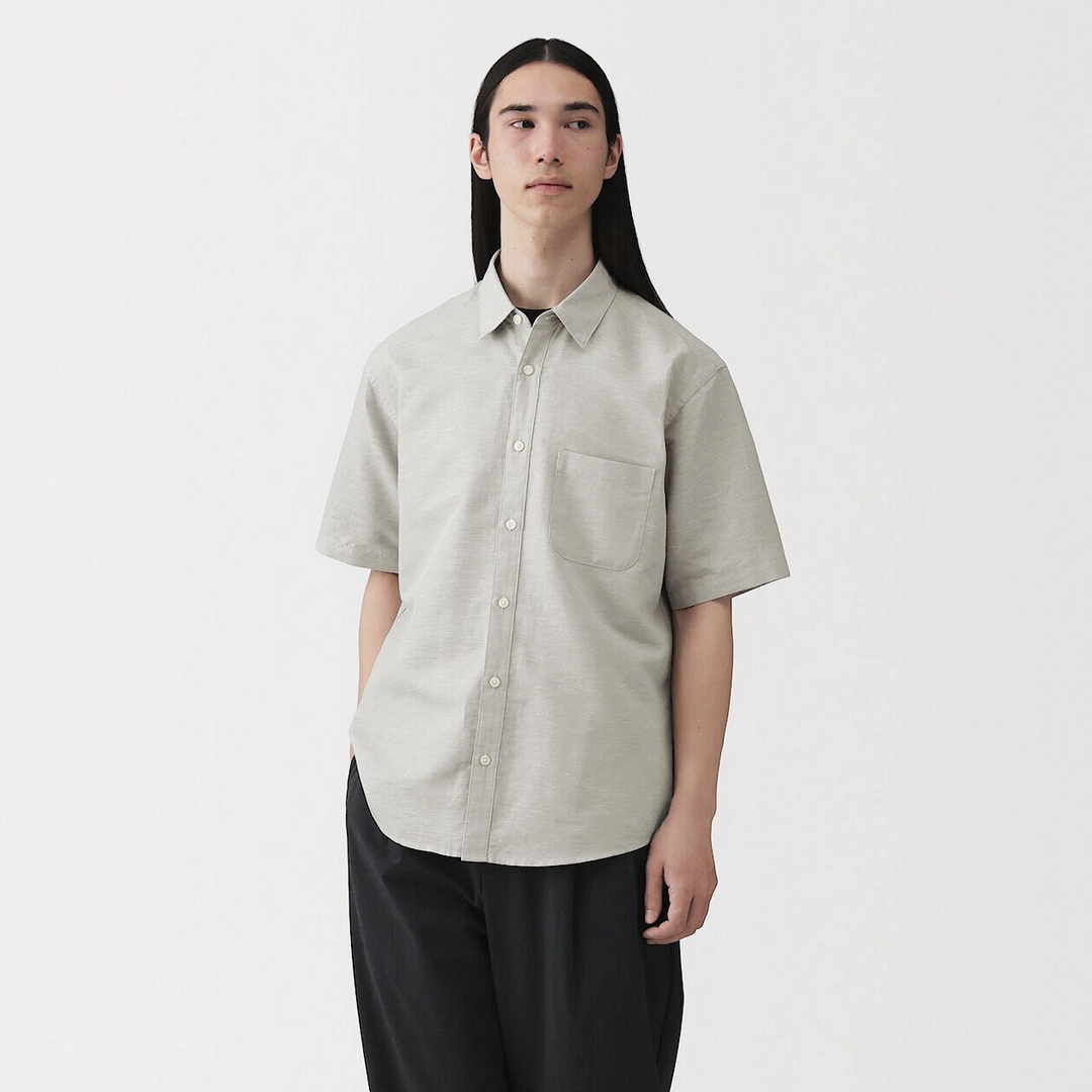Chemise à manches courtes et à coupe décontractée en chanvre mélangé pour homme