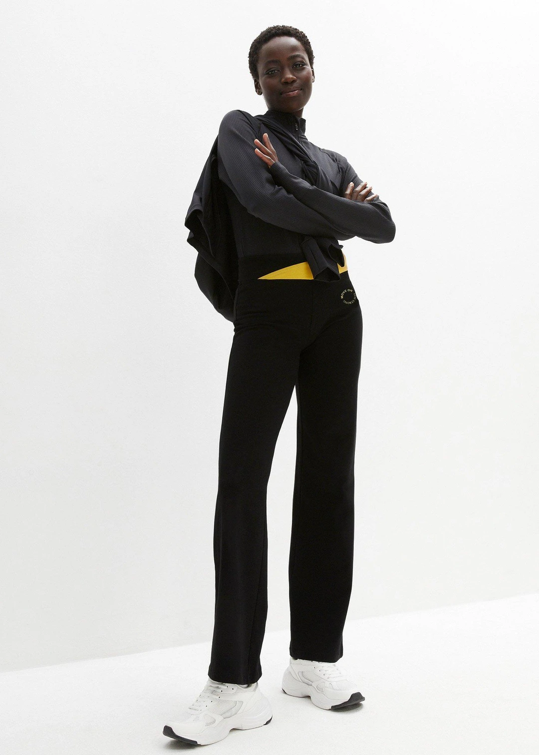 Pantalon de sport en coton, jambes évasées - 2