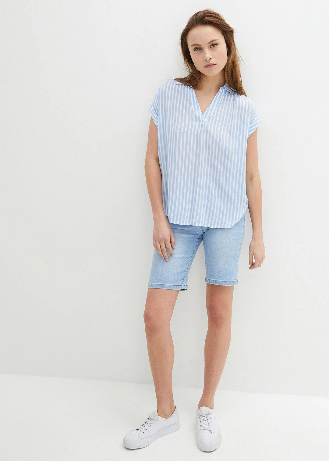 Blouse manches courtes en viscose fluide - 2