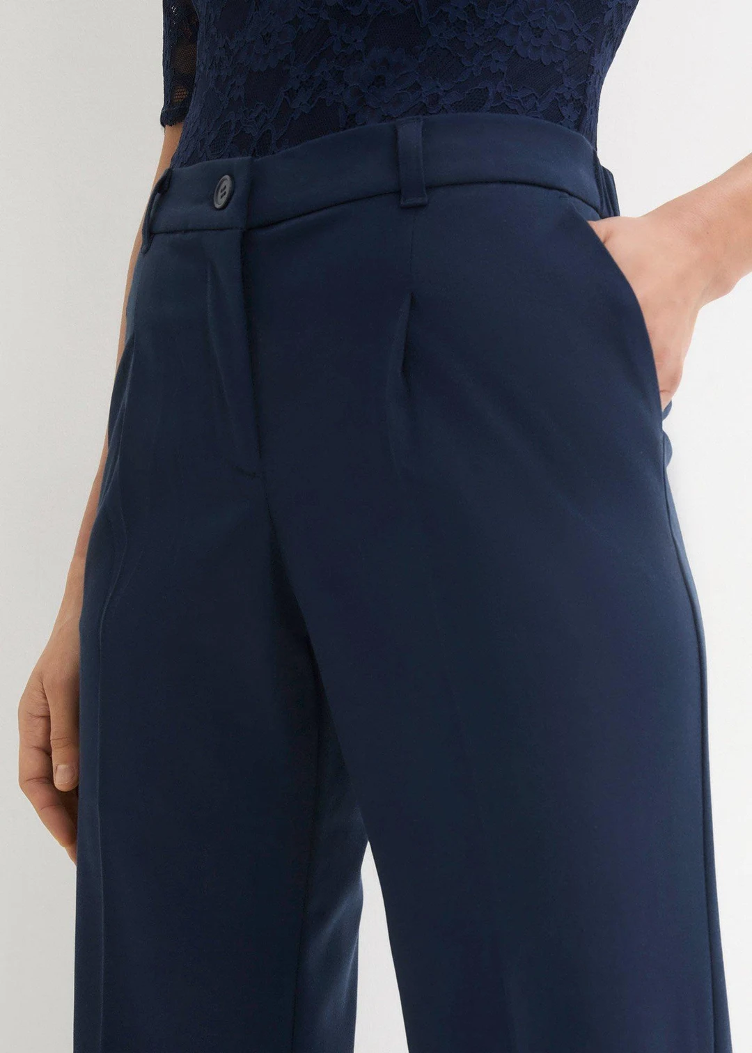 Pantalon large à pinces - 3
