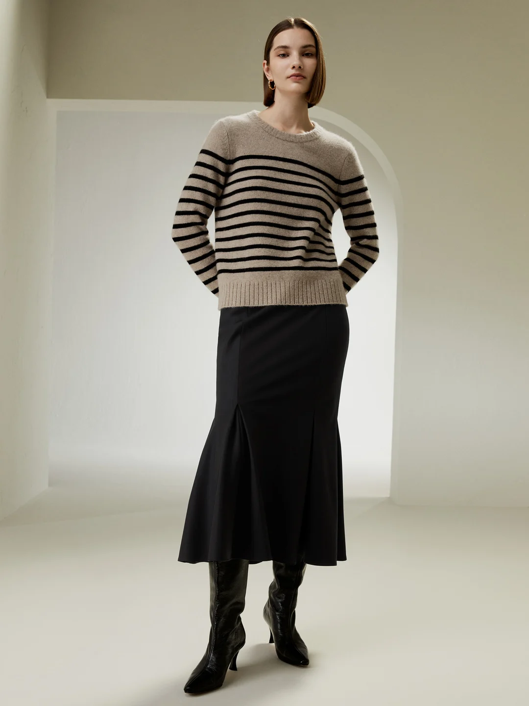 LILYSILK Pull En Cachemir Femme Camel À Rayures Noires Rayé Marin, Col Rond 100 % Cachemire Doux Pour La Peau Et Respirant S