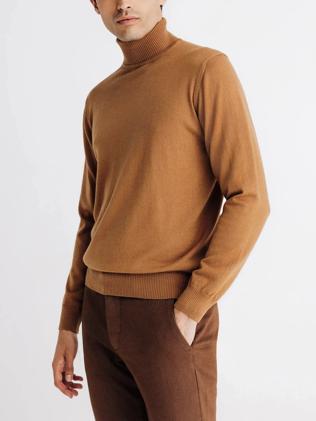 IZAC - Pull col roulé camel