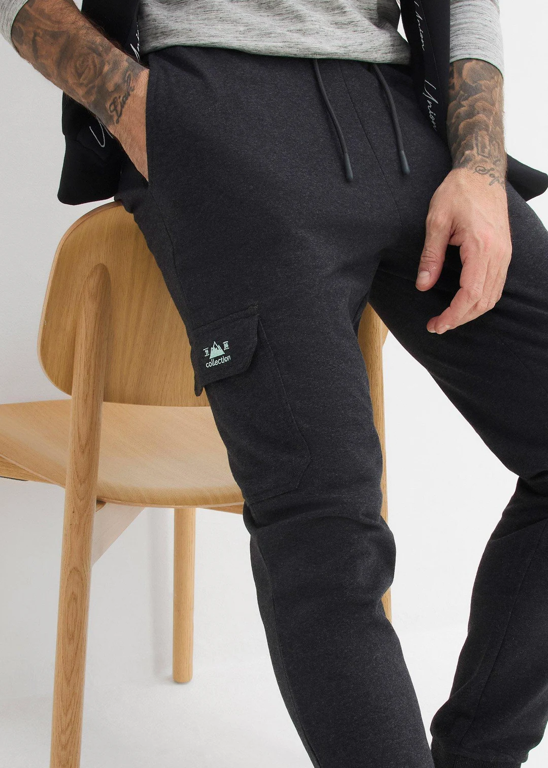 Pantalon de jogging à poches cargo - 3